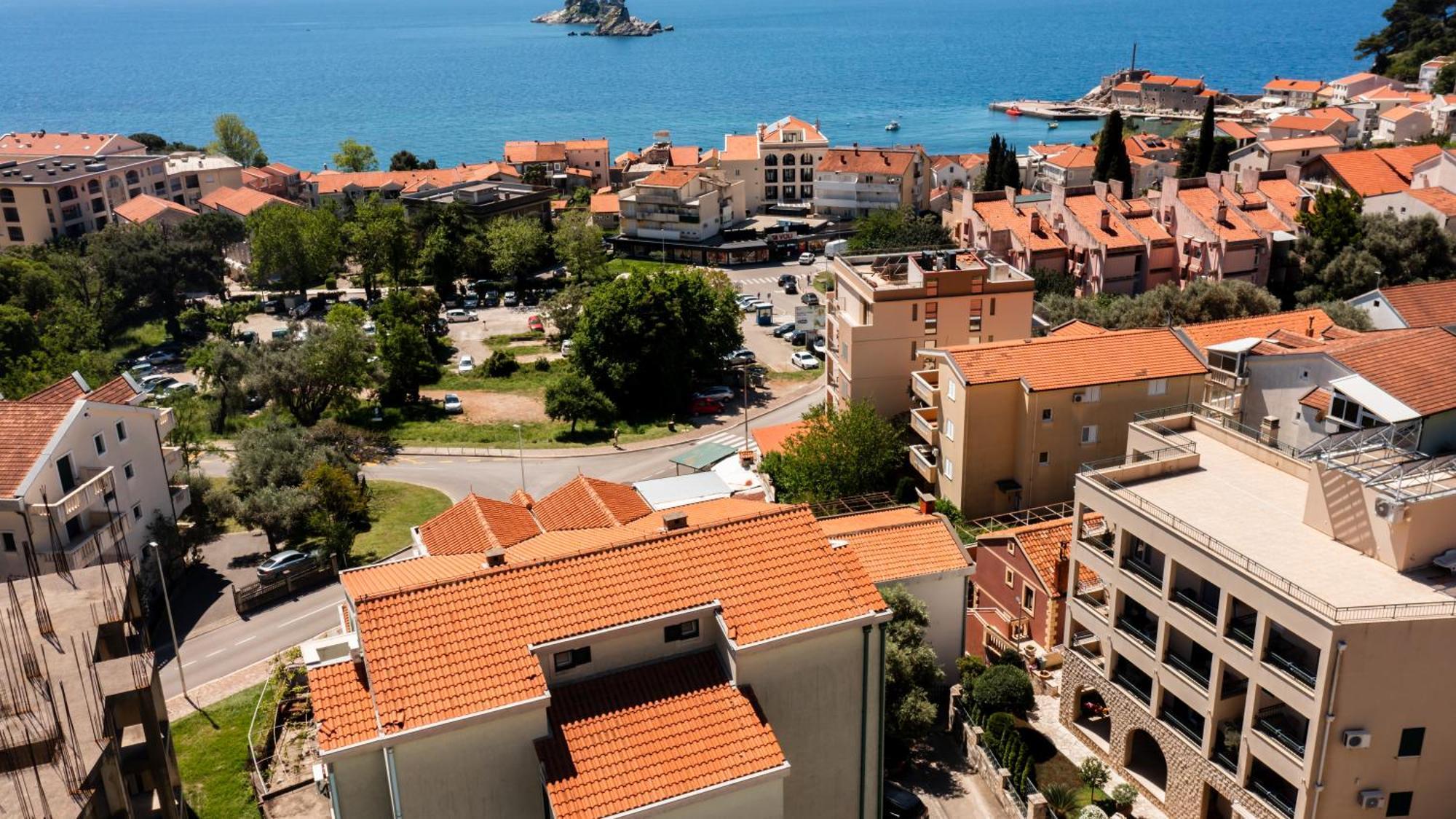 Guest House Medin Petrovac Extérieur photo