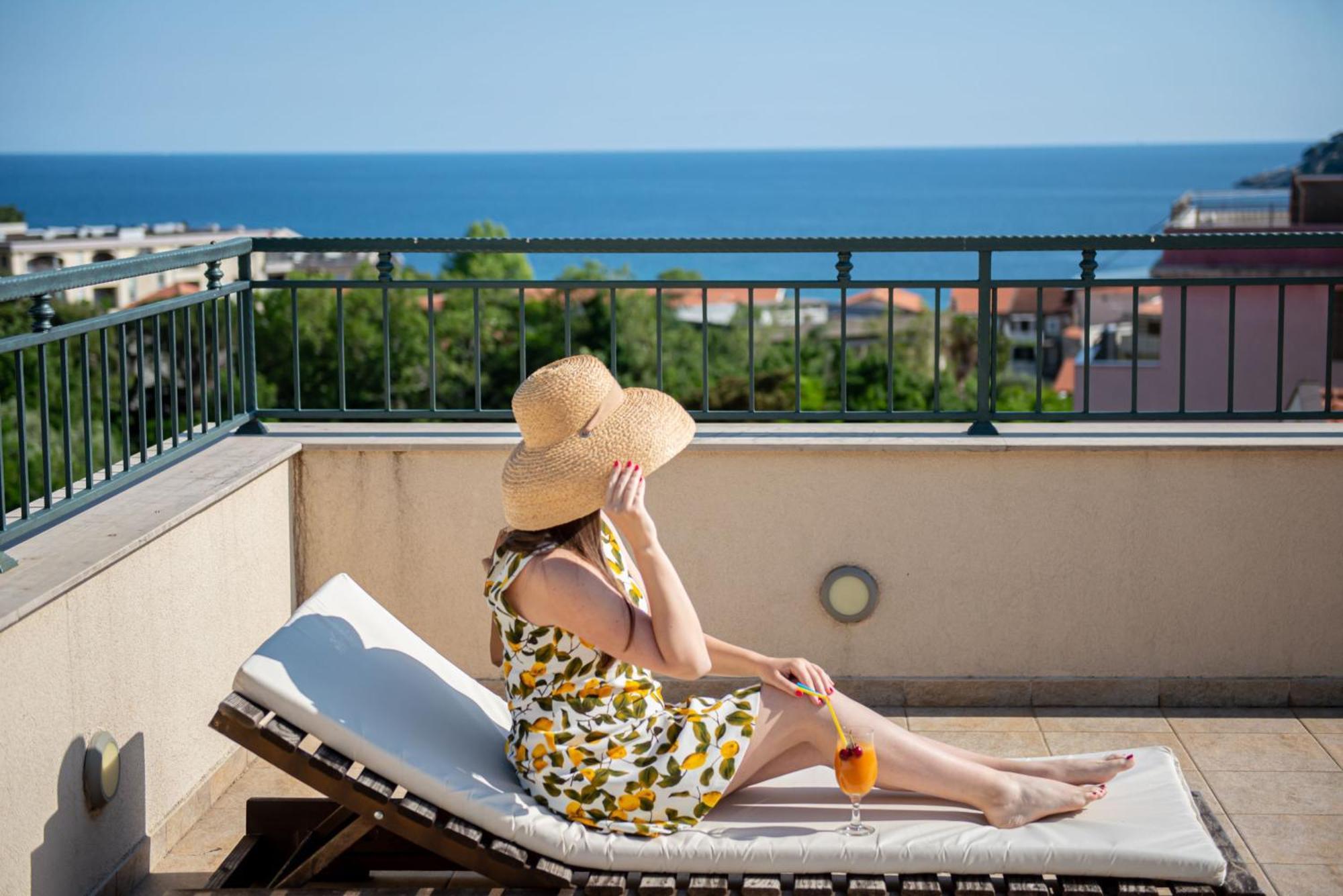 Guest House Medin Petrovac Extérieur photo