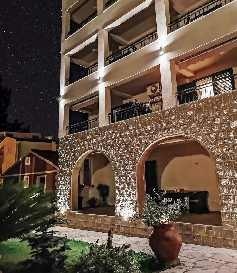 Guest House Medin Petrovac Extérieur photo